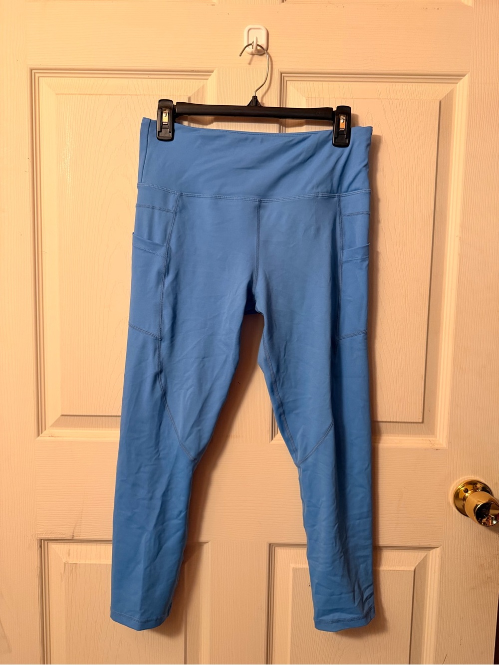 ZYIA Kids Sky Blue Performance Leggings with Side Pockets
